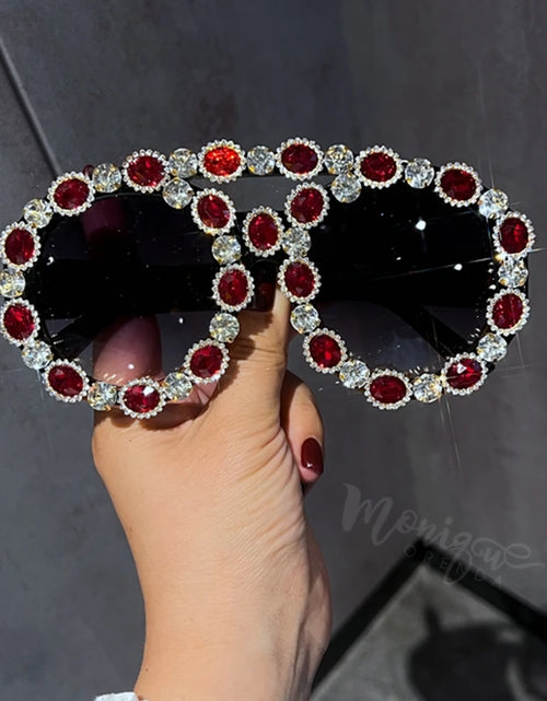 Load image into Gallery viewer, Oversized Vintage Sunglasses Women Luxury Gem Green Diamond Like SUV400
