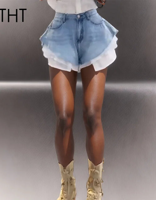Load image into Gallery viewer, Women's Patchwork Hem Wash Denim Shorts Summer Trendy High Waist A-line Shorts
