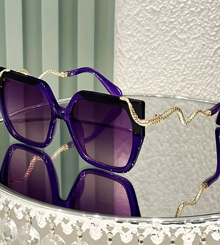 Women's Oversized Round Fashion Glasses with Snake-Shaped Metal Arms - Lightweight PC Frame, White & Golden Luxury