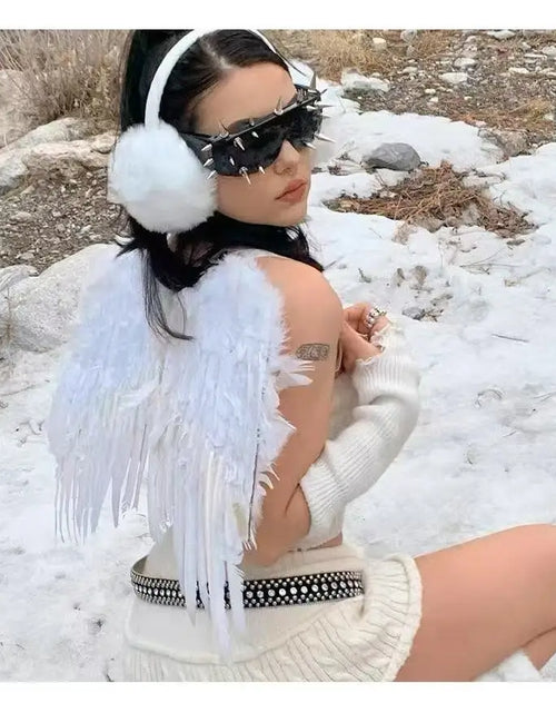 Load image into Gallery viewer, Cyberpunk Demon Eyewear Metal Rivet Sunglasses Steampunk Eyewear
