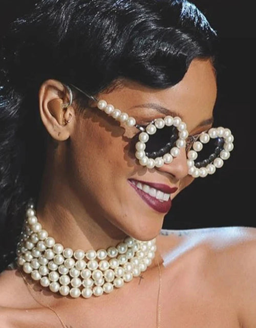 Load image into Gallery viewer, Pearl Round Sunglasses  Small Frame Oval Vintage Sunglasses
