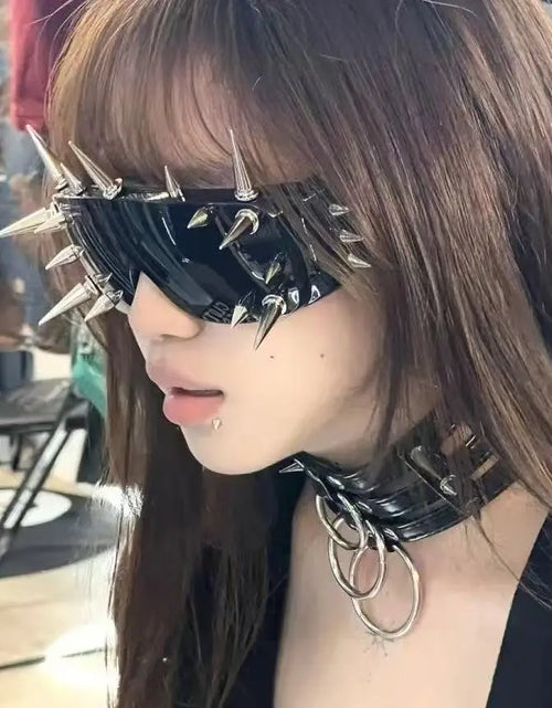 Load image into Gallery viewer, Cyberpunk Demon Eyewear Metal Rivet Sunglasses Steampunk Eyewear
