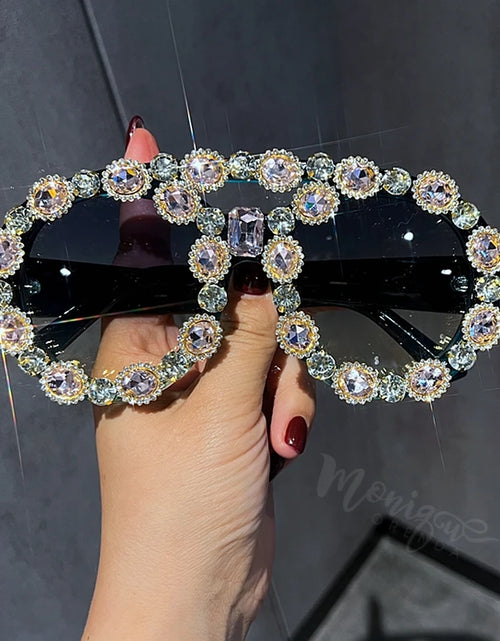 Load image into Gallery viewer, Oversized Vintage Sunglasses Women Luxury Gem Green Diamond Like SUV400
