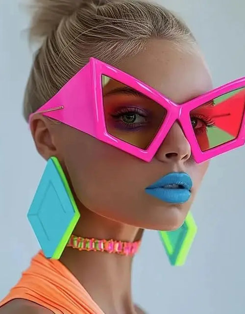 Load image into Gallery viewer, Fashion Oversized Cat Eye Sunglasses Novelty Party Sunglasses
