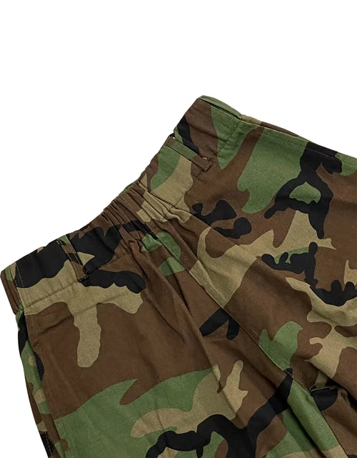Load image into Gallery viewer, Women's Printed Camouflage Shorts Multi-Pocket Casual Loose Fit Mid-Waist Summer Shorts
